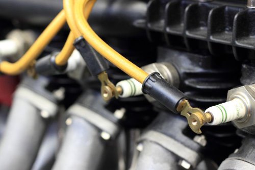 Jangan Abaikan Busi Jelek, Ini Dampaknya pada Kinerja Mobil