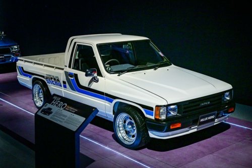 Setengah Abad Evolusi Toyota Hilux