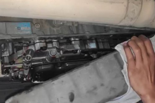 Penyebab Mobil Matik Terasa Berat, Nyentak, dan Selip: Waspadai Masalah Ini