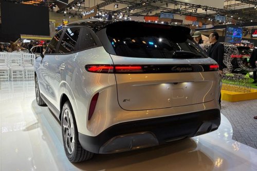 Lepas E4 Meluncur di GIIAS 2026, Harga Rp 339 Juta