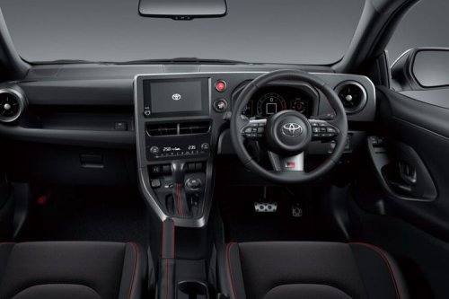 Impresi GR Yaris Automatic: Kompromi Mobil Balap di Jalan Umum