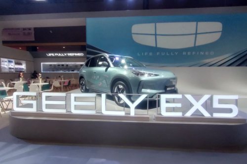 Komparasi Leapmotor B10 VS Geely EX5: Pilih Mana?