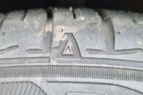 Tips Cek Ban Mobil Sebelum Liburan Sekolah