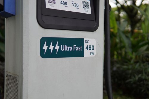 SPKLU Ultra Fast Charging Pertama Resmi Dibuka di Bali