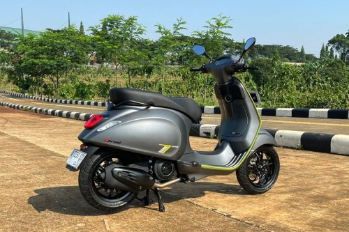 Ulik Spesifikasi Vespa Sprint Tech 180 cc