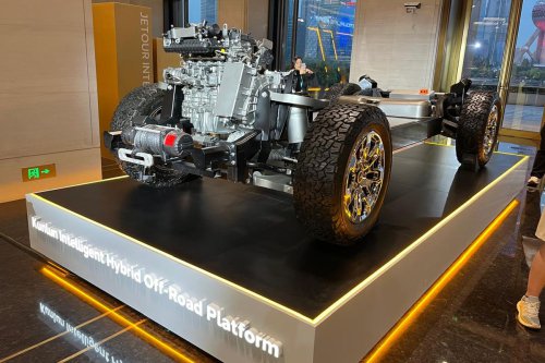 Jetour Kenalkan Platform Mobil Offroad Hybrid Terbaru