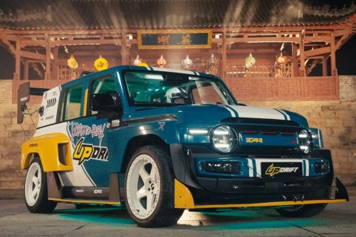 iCAR V23 Unjuk Aksi Drifting dalam Film Wuhu Drift