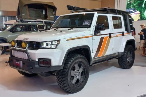 BAIC, Referensi Modifikasi BAIC BJ30 Hybrid dan BJ40 Plus di GJAW 2025