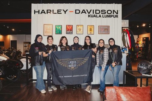 Bikers Perempuan Harley-Davidson Jelajahi Malaysia