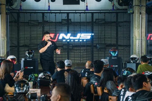 Touring, Pilihan Helm Baru untuk Berkendara Harian hingga Touring