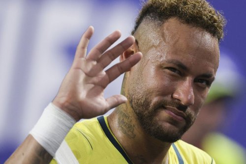 Pensiun dari Timnas Brasil, Intip Koleksi Mobil Mewah Neymar Jr