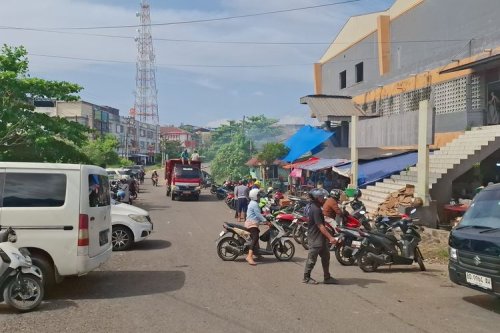 Juru Parkir Liar Minimarket: Dilema Penertiban & Solusi Ekonomi
