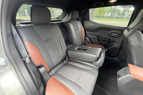 eVitara Diuji di Jalan Raya, Seberapa Nyaman SUV Listrik Suzuki Ini?