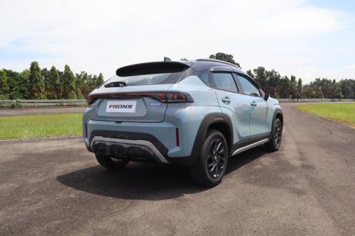 Suzuki , Suzuki Fronx, Toyota, Suzuki Fronx vs Toyota Raize: Perbandingan Desain SUV