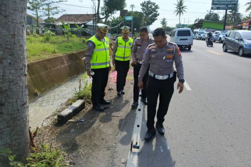 Kecelakaan Fatal Harley-Davidson vs Yamaha Jupiter di Kulon Progo