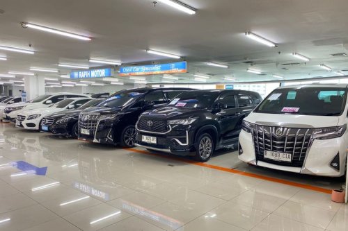 Pedagang Mobil Bekas Menghindari Jual Mobil Merek China