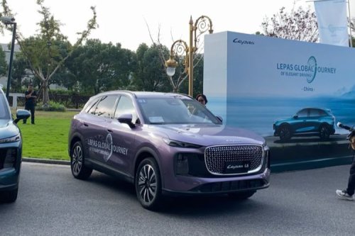 Konvoi LEPAS: SUV L8 Dites Jalan 1.000 Km di China