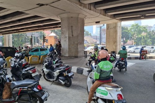 Molinas di Tengah Dilema Transisi Energi dan Kemacetan