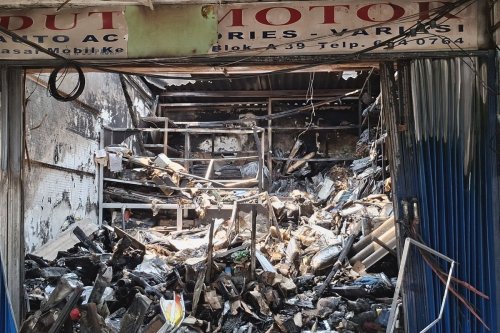 Berapa Lama Pasar Mobil Kemayoran Buka Lagi usai Kebakaran?