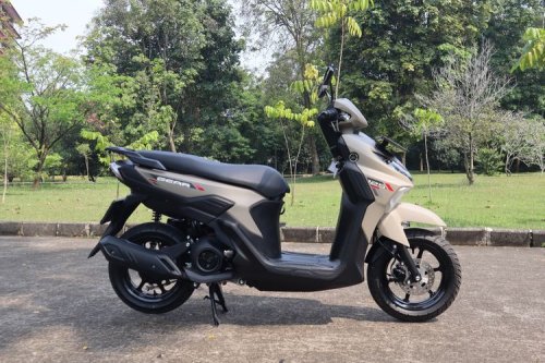Suzuki , Yamaha, Duel Seru: Suzuki Access 125 vs Yamaha Gear 125 di Segmen Matik 125cc