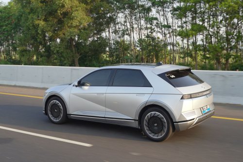 Mobil Listrik Boleh Tanpa Ban Cadangan, Ini Aturannya