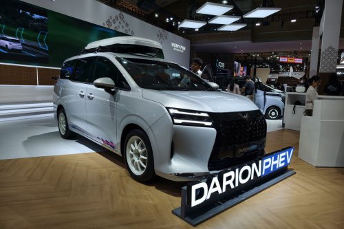 Diskon MPV Hybrid dan EV di IIMS 2026: M6, Darion, sampai Zenix