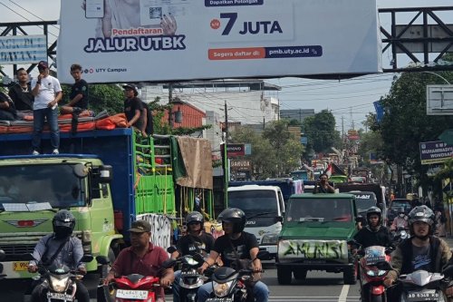 Kakorlantas Bakal Tegas Tindak Truk ODOL