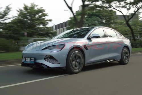 Stok Bensin Shell, Kehadiran Denza D9 PHEV