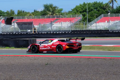 Sean Gelael Tembus Podium Race 1 GT World Challenge Asia 2026