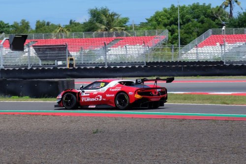 Sean Gelael Tembus Podium Race 1 GT World Challenge Asia 2026