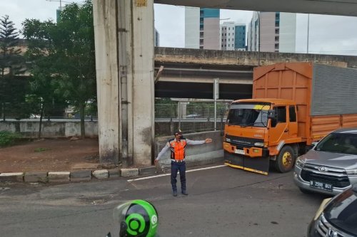 Dishub Berlakukan Rekayasa Lalu Lintas di Exit Tol Rawa Buaya