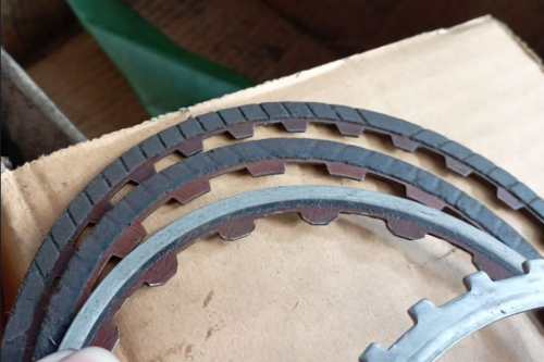 Begini Cara Memastikan Kampas Kopling Mobil Matik Masih Layak Pakai