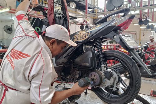 Motor Matik Bunyi Gredek Saat Tarikan Awal, Ini Penyebabnya