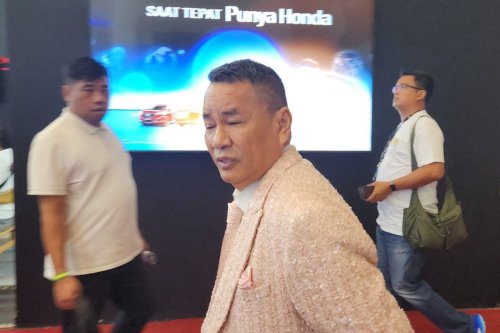 Hotman Paris ke GIIAS dan Cicilan BYD Atto 1