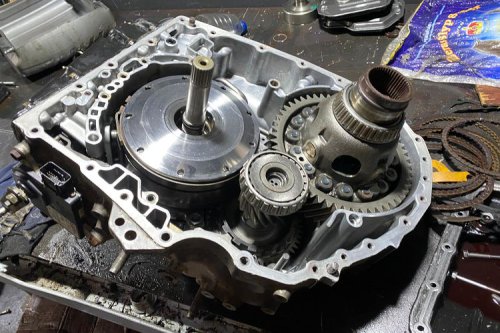 Sering Kick Down Bisa Memperpendek Umur Matik, Ini Penjelasan Ahli