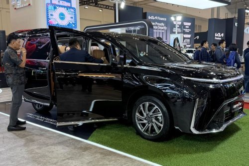 MPV Listrik Ini Tawarkan Kenyamanan dan Teknologi Canggih
