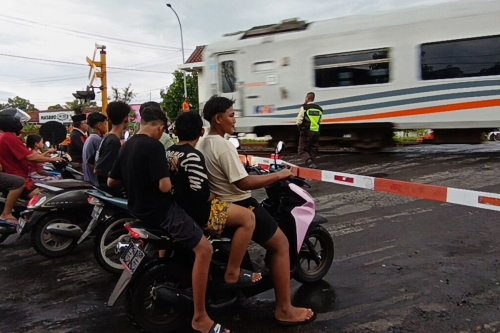 Orang Tua Harus Larang Anak di Bawah Umur Bawa Motor
