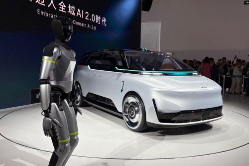 Geely, Robotaxi Geely Debut Dunia di Beijing Auto Show 2026