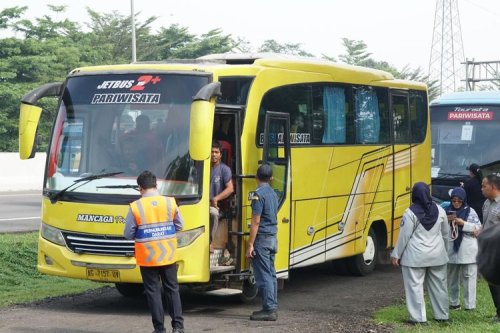 Libur Panjang, Kemenhub Temukan 13 Bus Tak Laik Jalan di Tol Jagorawi