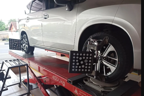 Pentingnya Spooring Ban Mobil Usai Perjalanan Mudik