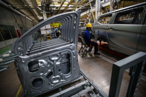 Mobil Komersial Wuling EV Van Siap Dirakit Lokal di Cikarang