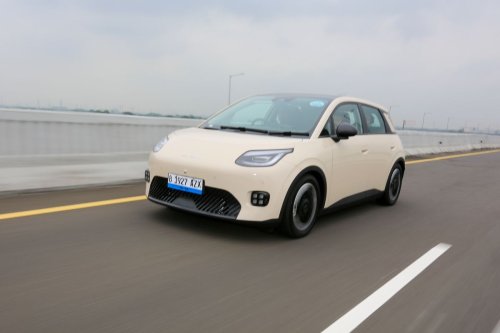 Uji Hatchback Listrik Aion UT dari Jakarta ke Bandung PP