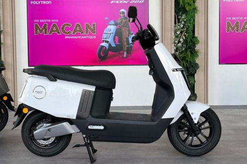 Spesifikasi Motor Listrik Polytron Fox 200, Jarak Tempuh 85 Km