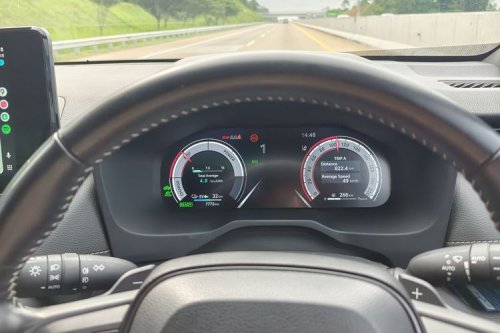 Seberapa Jauh RAV4 GR Sport PHEV Jalan Tanpa Mesin Bensin Menyala