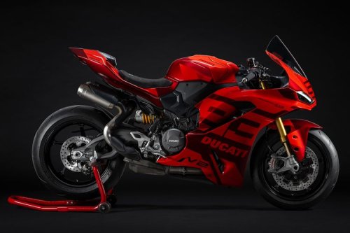Ducati, Marquez, Ducati Rilis Panigale V2 Edisi Khusus Marquez dan Bagnaia