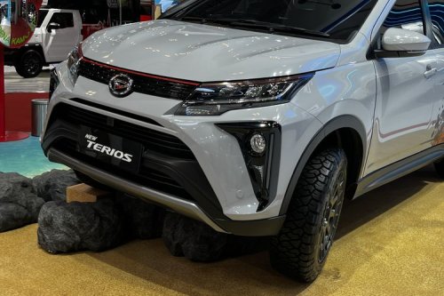 Toyota, Penjualan LSUV April 2026 Naik Tipis, Toyota Rush Masih Dominasi Pasar
