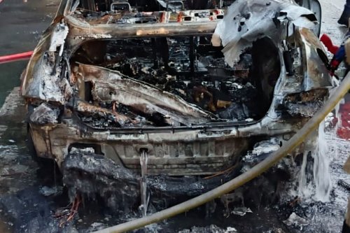 Mobil Listrik Terbakar, Begini Cara Penanganannya
