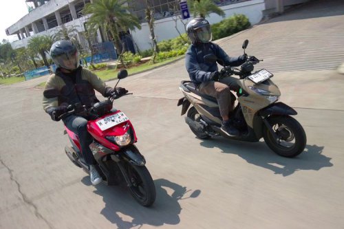 Adu Konsumsi BBM Honda BeAT Street vs Suzuki Nex Crossover