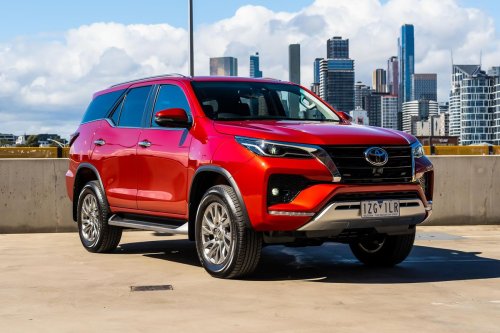Toyota, Toyota Fortuner, Toyota Setop Penjualan Fortuner di Australia