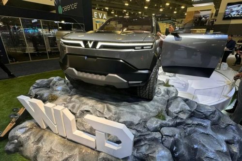 VinFast, Pikap Listrik Double Cabin VinFast Siap Debut di GJAW 2025